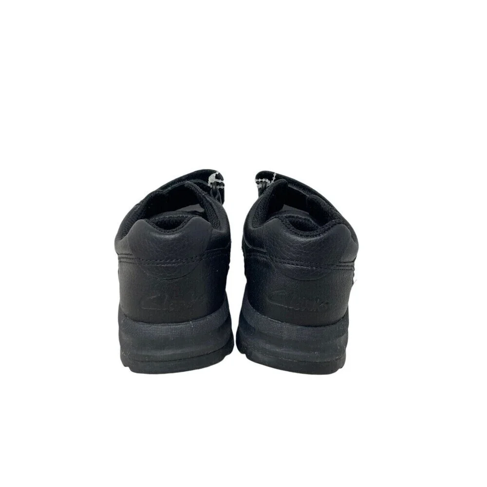 Clarks Caribou Sneakers Kids Size 9 9.5 Wide Black Leather Hook Loop Closure